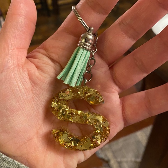 Custom initial Keychain - Picture 3 of 9